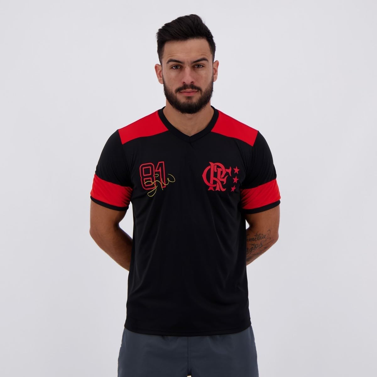 Camisa Flamengo Retrô Zico: Estilo e Tradição para o Torcedor