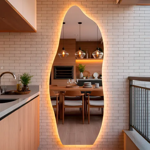 Espelho Orgânico com LED 150x50 cm: Estilo e Iluminação