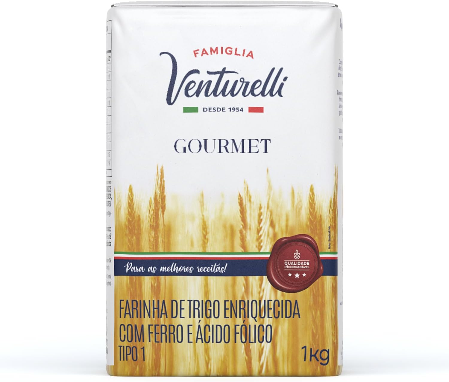 Pacote de 1kg de farinha de trigo Famiglia Venturelli linha Gourmet tipo um em fundo neutro