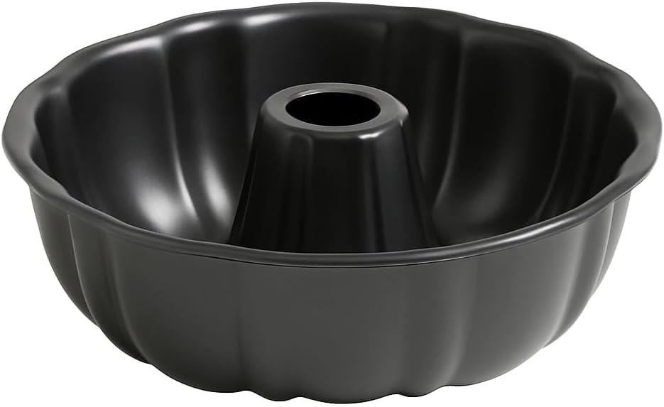Forma Redonda com Furo Central 24 cm: Praticidade e Antiaderência