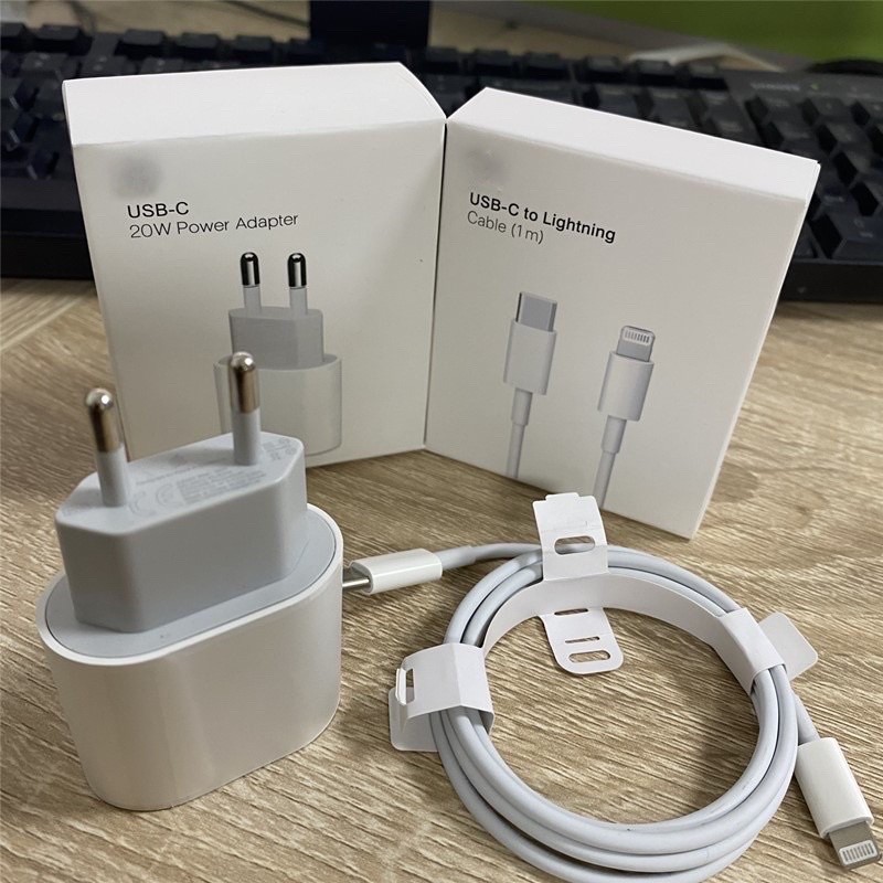 Kit Carregador Turbo 20W com Cabo USB-C para Lightning