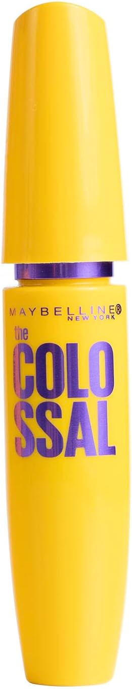 Máscara de Cílios Maybelline The Colossal Volum' Express Lavável Embalagem amarela da máscara de cílios Maybelline The Colossal Volum Express aberta com aplicador em destaque