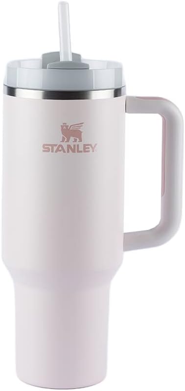 Stanley Copo Quencher 2.0: Vale a pena investir neste modelo de 887 ml?